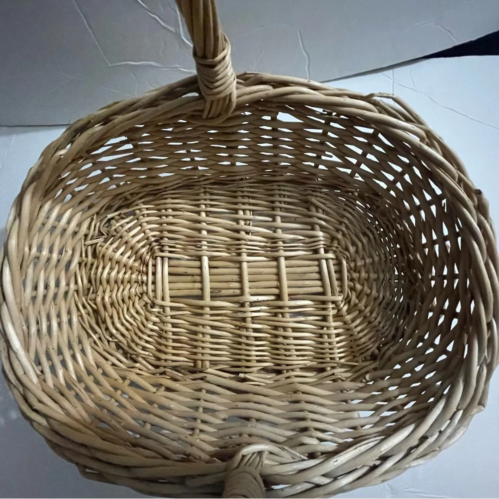 Vintage Brown Woven Basket